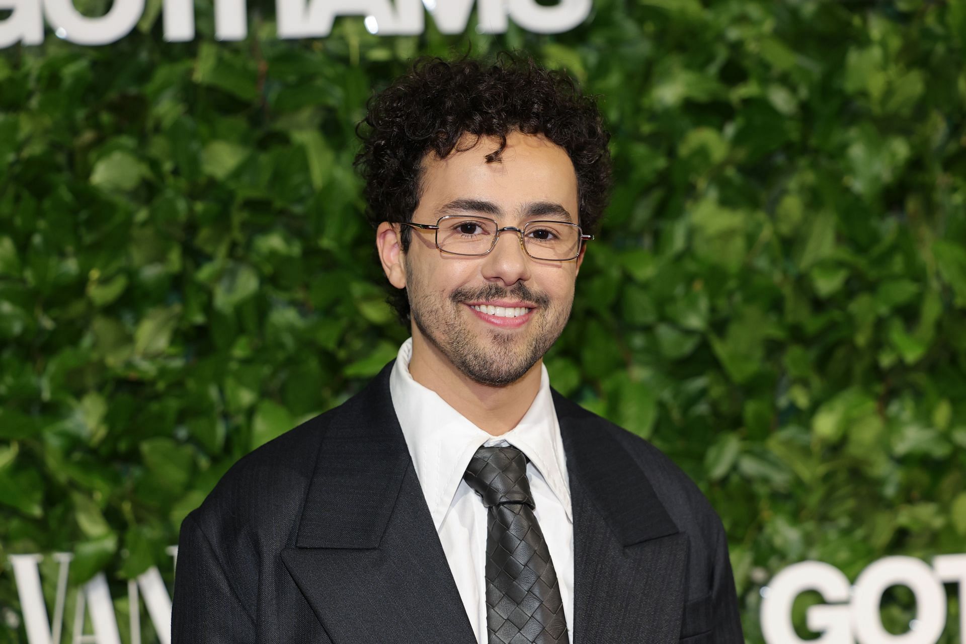 Ramy Youssef is Jeffrey Abredazi (Image via Getty)